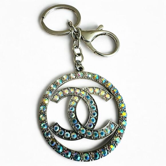 Aurora Borealis Crystal Keychain – Elegant & Sparkling ✨  Crystal Keychain - Picture 16 of 17